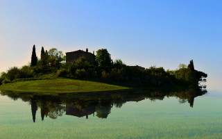Small island house lake nature - a small island free wallpaper
