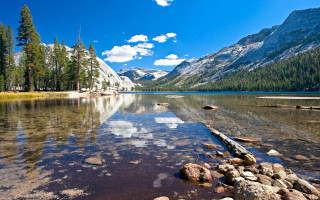 Lake mountains trees clouds rocks - fallen free wallpaper