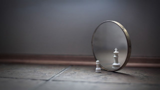 Mirror chess reflection figurativism microscopic - david small free wallpaper