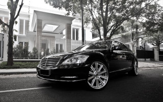 Black car tree building fence - a fence free wallpaper for desktop