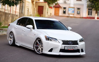 White car road tree city 2 - luxury free wallpaper