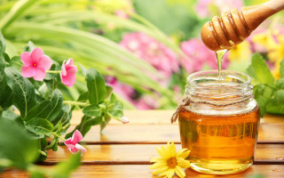 Honey jar flowers wooden spoon - a wooden spoon free wallpaper