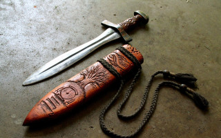 Medieval knife rope sheath bronze - a rope free wallpaper