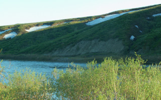 Snowy hillside river ecological matte - hillside next free wallpaper