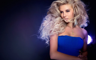 Blonde woman blue dress windy 2 - contemporary fashion free wallpaper