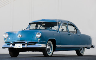 Blue car white wall sign - a blue car free wallpaper