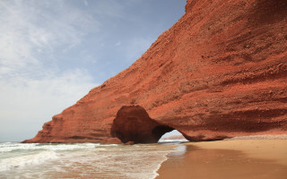 Large rock formation beach water - the water near free wallpaper for desktop