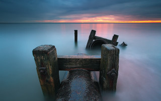 Wooden dock sunset water clouds - the middle of a body free wallpaper