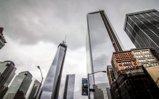 Tokyo cityscape skyscraper cloudy sky - ultra wide angle free wallpaper