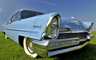 Classic car field sky clouds - a classic car free wallpaper