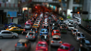 City traffic busy street bokeh - busy free wallpaper