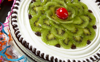 Kiwi sliced cherry streamers food - free happy birthday wallpaper