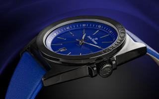 Blue watch 3d render futurism - a black case free wallpaper