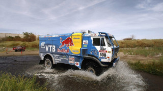 Truck water puddle forest sky - abram arkhipov free wallpaper