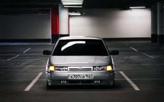 Silver car night parking lot - its light free wallpaper