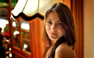 Woman lamp room bokeh photorealistic - elina karimova free wallpaper for desktop