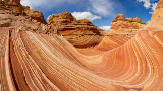 Desert wave mountain cloudy sky - white cloud free wallpaper for desktop