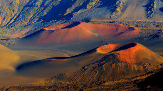 Mountain sand dunes orange sky - eric deschamps free wallpaper