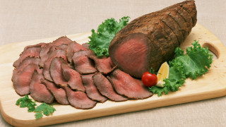 Sliced meat vegetables cuttingboard knife - a cutting board free wallpaper