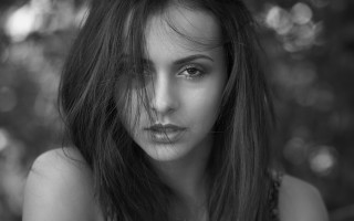 Woman long hair necklace black 3 - long hair and a necklace free wallpaper for desktop