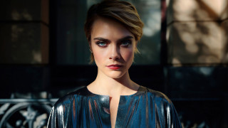 Blonde woman blue dress building - perfect face free wallpaper