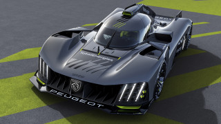 Futuristic racecar greenline ue5 rendering - ue 5 free wallpaper for desktop