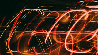 Blurry streetlight clocktower motionblur holography - a blurry photo of a street light free wallpaper