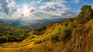 Valley sunbeam trees mountain autumn - scenic free wallpaper for desktop
