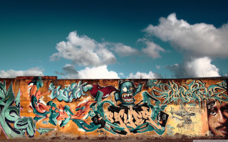 Graffiti wall sky background clouds - graffiti paint free wallpaper for desktop