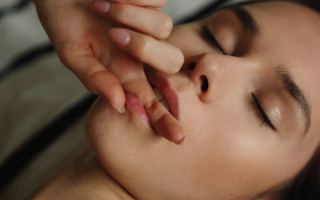 Woman manicure face portrait blurry - anna haifisch free wallpaper