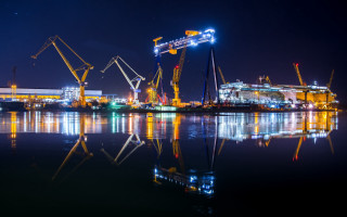 Harbor cranes night citylights ferriswheel - adriaen isenbrant free wallpaper
