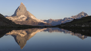 Mountain lake reflection symmetrical naturalism - carl hoppe free wallpaper