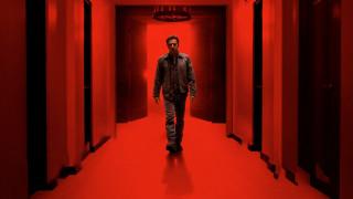 Red hallway man torii weapon - a red room free wallpaper