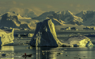 Iceberg lake mountains snow peaks - a large iceberg free wallpaper