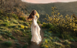 Woman white dress field autumn 3 - anka zhuravleva free wallpaper