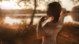 Woman lake trees white dress - the wind free wallpaper