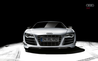 Silver car dark spot 3d - a black spot free wallpaper
