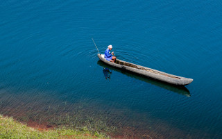 Canoe fishing lake ecological tranquil - a pole free wallpaper