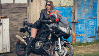 Eve ryder motorcycle outdoors leather - a red helmet free wallpaper