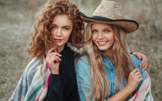 Two women hats scarves posing - fashion photoshoot free wallpaper