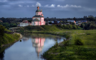 Church tower reflection rural naive - rural free wallpaper