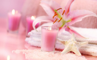 Candle towels flowers starfish blurry 2 - the table free wallpaper for desktop