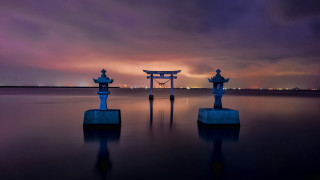 Statues water cloudy sky dusk - water under a cloudy sky free wallpaper