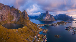 Mountain village lake mountains clouds - a small village free wallpaper