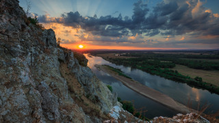 Sunset river mountains autumn leaves - andrey ryabovichev free wallpaper