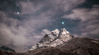 Mountain stars clouds astro space - astrophotography free wallpaper