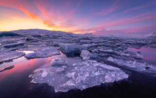 Sunset water ice mountain pink - ice chunk free wallpaper