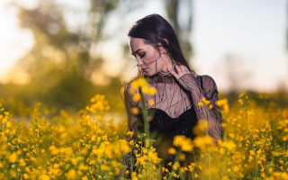 Woman flower field autumn fire - yellow flower free wallpaper for desktop