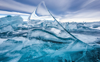 Ice sculpture frozen lake mountains - frozen free wallpaper for desktop