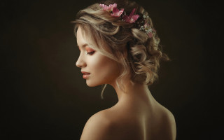 Woman flower hair profile portrait - her hair and a flower free wallpaper